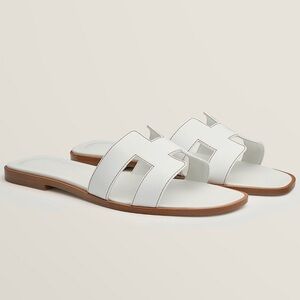 Hermes Oran Sandal (White) Size 39 (fits US 7.5/8)